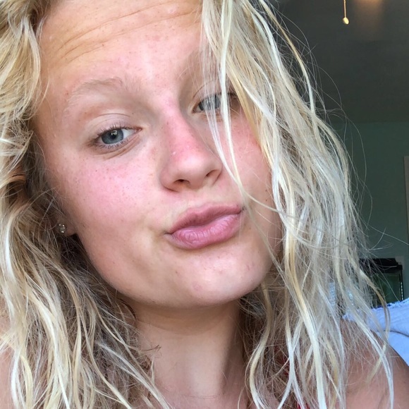 Meet your Posher, Grace - Picture 1 of 1